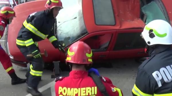 Medicii şi pompierii au intrat în competiția salvatorilor, la Bistriţa (Video)