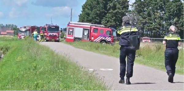 Doi morţi şi doi răniţi, după ce două avioane de mici dimensiuni s-au lovit în timpul zborului