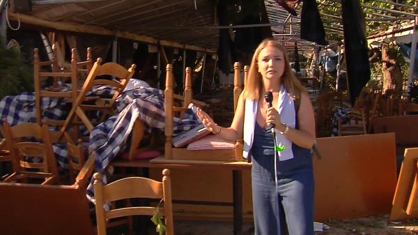 Imagini filmate de Observator la terasa unde doi români au murit în furtuna din Halkidiki