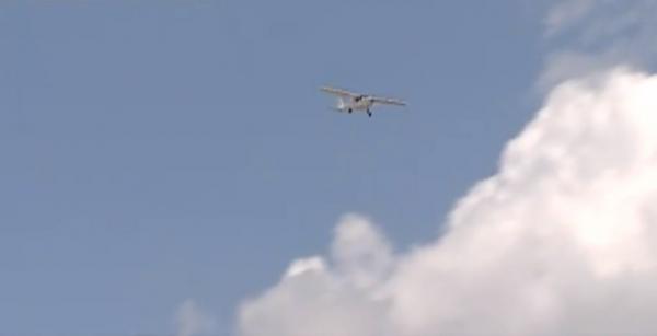 Așii aviației române fac acrobații pe cer, la Mihail Kogălniceanu