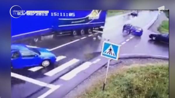 Accident live cu 4 mașini, filmat în Mureș (Video)