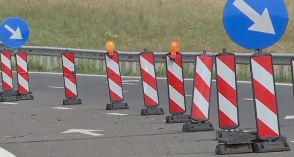 Probleme pe Autostrada Transilvania. Tronsonul dintre Gilău şi Nădăşelu se deteriorează pe zi ce trece