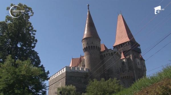 Castelul Corvinilor, destinație nu doar pentru turiști, ci și pentru producătorii de filme