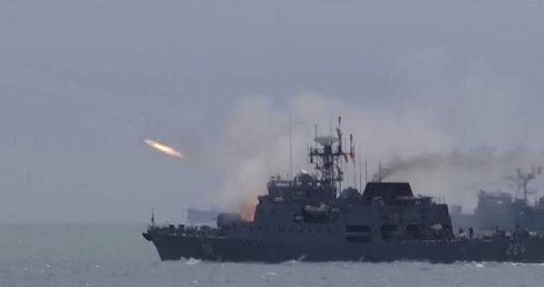 Paradă impresionantă la Constanța, de Ziua Marinei! Demonstrațiile militarilor, urmărite de aproape 20.000 de oameni