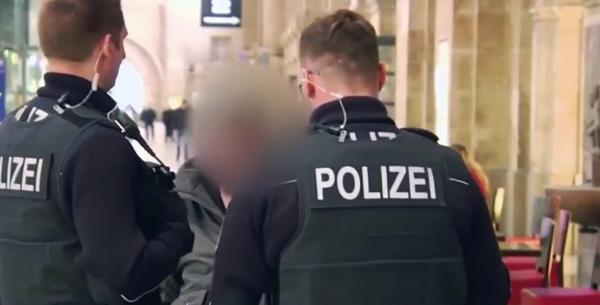 Poliţia din Leipzig le-a cerut hotelierilor să anunţe dacă au în camere cetăţeni români