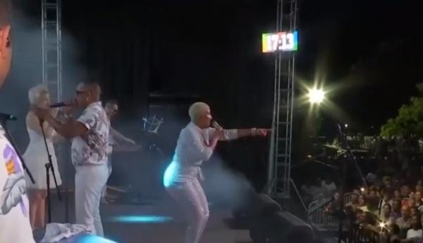 Mii de oameni au participat la festivalul latino din Cuba (Video)