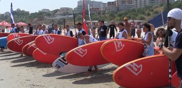 Stand Up Paddle, noul sport care prinde avânt pe litoral