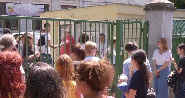 Educaţia prin constrângere şi recompensele sunt o falsă motivație, spun psihologii