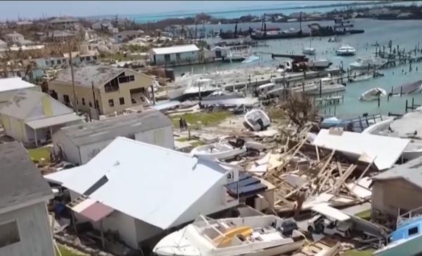 Uraganul Dorian a lovit violent un mic arhipelag din largul Carolinei de Nord