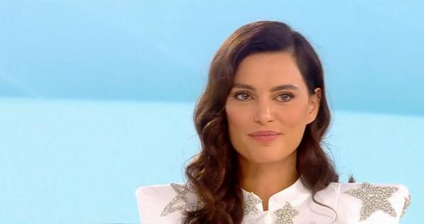 Catrinel Menghia, lecții de fluierat "el silbo", ca în Insula Gomera