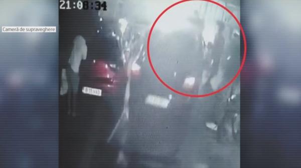 Un șofer a atacat 3 benzinării și o spălătorie în București și pe A2 și a urmărit cu mașina o tânără