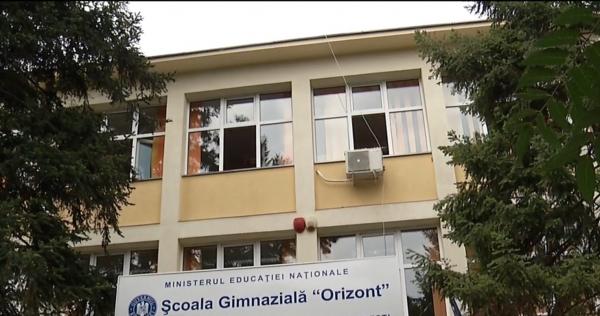 Profesoară abuzivă, liberă să predea la o școală din Capitală (Video)