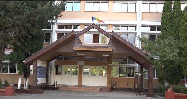 Elevul care s-ar fi sinucis la Miercurea Ciuc, găsit mort de doi colegi