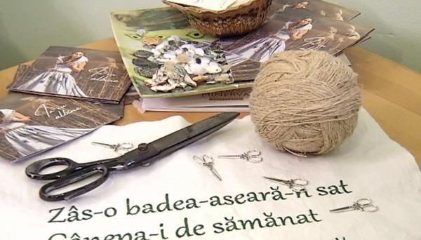 Afacere de succes din țesături de cânepă. Ţinute şi lenjerii de pat ca pe vremea bunicii