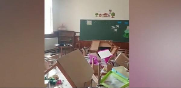 Un experiment Observator arată cât de vulnerabile sunt şcolile care au, oficial, pază