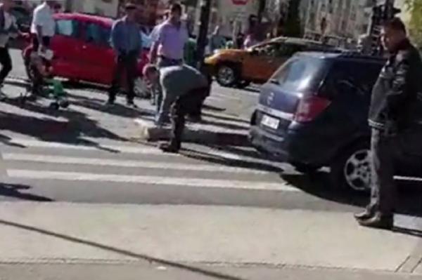 Preot din Argeş, reţinut de poliţişti, după ce a lovit cu maşina, intenţionat, un bărbat