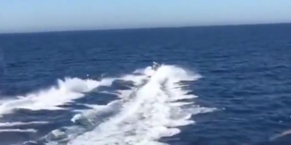 Poliţişti salvaţi din larg, chiar de traficanţii de droguri pe care îi urmăreau, pe Marea Mediterană