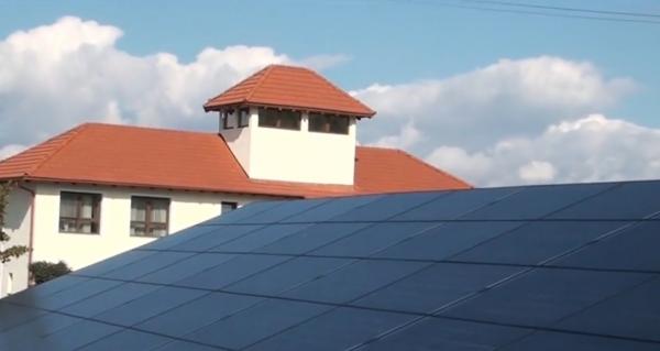 Primăria comunei Ciugud, prima instituţie care funcţionează pe bază de energie verde