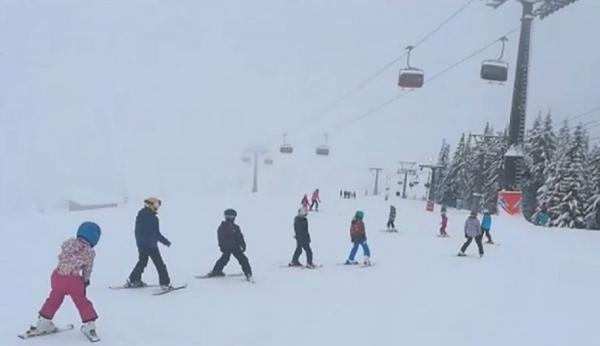 Jumătate din ofertele de vacanțe pentru Crăciun şi Revelion s-au epuizat deja