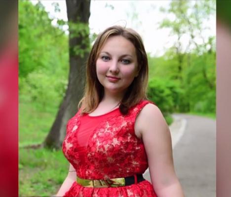 Eleva care şi-a luat viaţa după o vizită la tatăl din puşcărie, afectată de problemele părinţilor