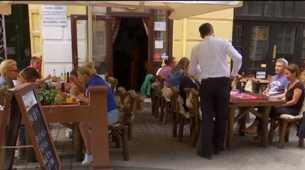 Senatorii au aprobat impozitarea bacşişului