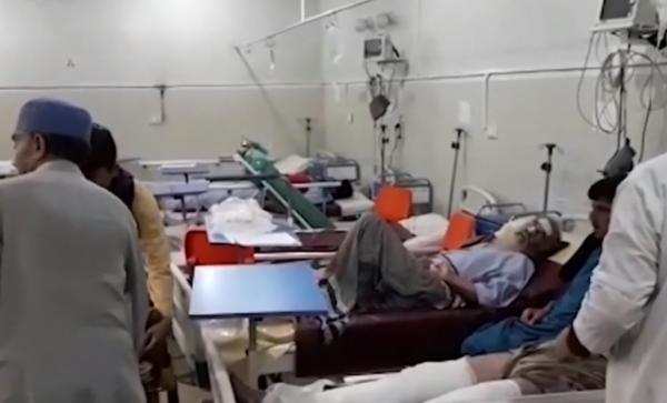 Atentat în Afganistan. Cel puţin 62 de persoane au murit