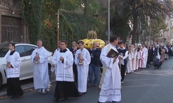 Papa Ioan Paul al II-lea, comemorat pe străzile din București