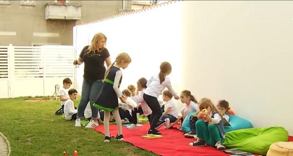 Afterschool, o soluție pentru un program echilibrat al copiilor