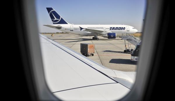 Scandalul Mezei - Cuc: anchete penale la TAROM, desfășurate de DNA și DIICOT