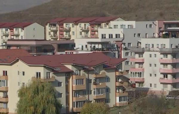Comuna Florești, de lângă Cluj-Napoca, sufocată de blocuri: "Dau mâna cu vecinul de dincolo"