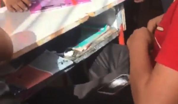 Elevi filmaţi în timp ce inhalează praf de cretă, într-un liceu din Bistriţa