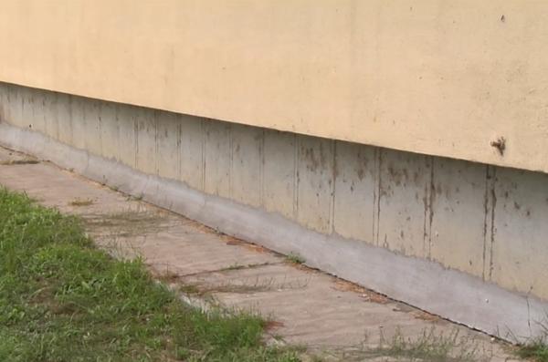 Două blocuri ANL, date în folosinţă de mai puţin de 20 de ani, în pericol să fie marcate cu bulină roşie