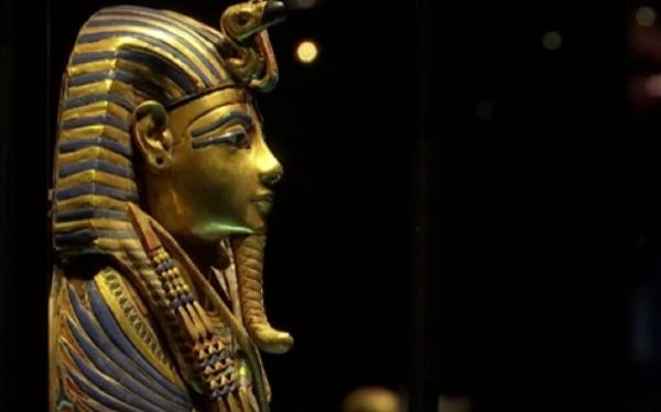 Comorile legendarului faraon egiptean Tutankamon, expuse la Londra