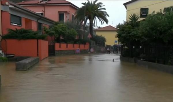 Furtuna "Amelie" a făcut prăpăd în Franţa, Italia şi Spania (Video)