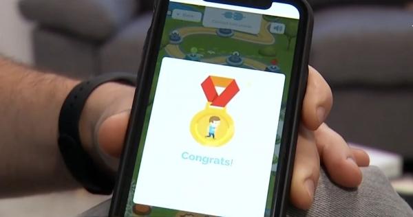 Tinerii din Cluj au făcut o aplicaţie care îi ajută pe copii să slăbească