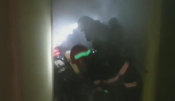 Incendiu pornit de la o țigară, într-un bloc din Galați