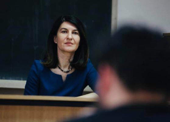Ministrul muncii are în lucru patru variante pentru creşterea salariului minim