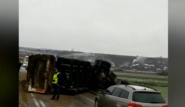 Pericol pe șosele din cauza poleiului, în urma răcirii vremii