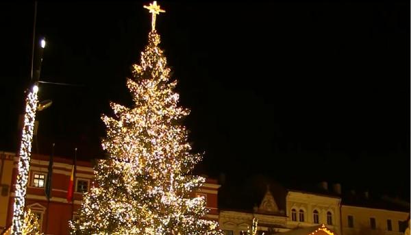 Târgurile de Crăciun din întreaga ţară sunt aproape gata