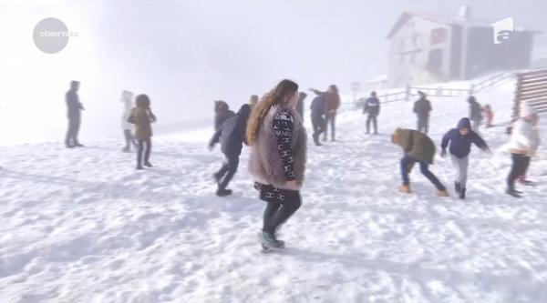 Sute de copii sărmani au văzut pentru prima dată muntele, într-o excursie la Sinaia