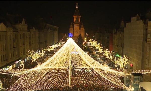 Oraşele din România au inaugurat Târgurile de Crăciun (Video)
