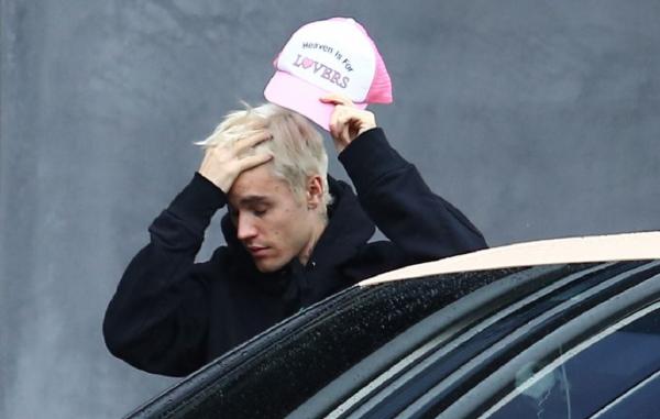 Justin Bieber şi-a făcut încă un tatuaj