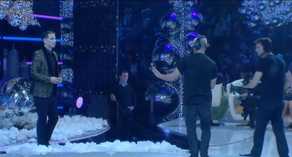 Pregătiri pentru un revelion de milioane la Antena 1. Dan Negru, mesaj înainte de trecerea dintre ani