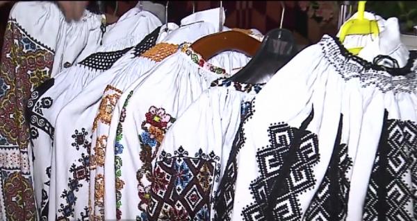 Cadouri tradiționale de Crăciun. Sfaturi şi idei pentru surprize inedite