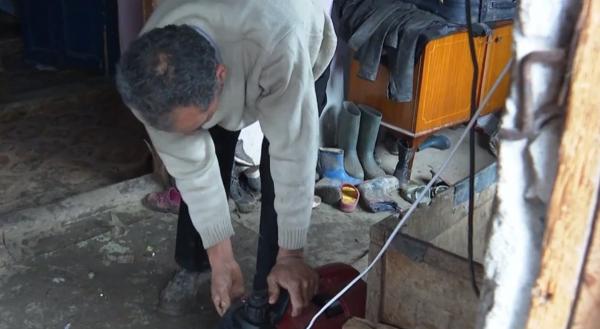 Opt oameni au ajuns la spital după ce au inhalat o noapte întreagă monoxid de carbon, în Ialomiţa