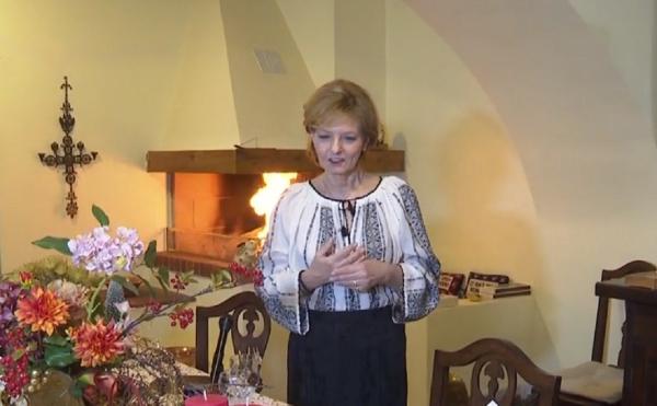 Familia regală petrece Crăciunul la Săvârşin. Bradul a fost deja împodobit de Majestatea Sa Margareta