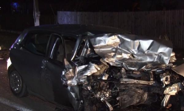 Tragedii pe şosele, în prima zi de Crăciun. Mai mulţi oameni şi-au pierdut viaţa în accidente grave