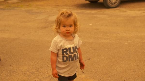 Oameni în pericol în zonele pârjolite de incendii în Australia