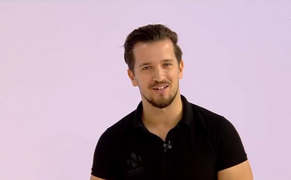 Florin Neby, antrenamente pas cu pas. Exerciții fizice simple pe care le poți face acasă
