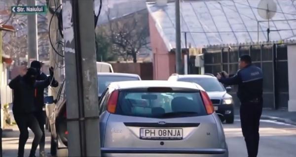 Experiment social al unui vlogger, încheiat cu pistolul, în Ploieşti